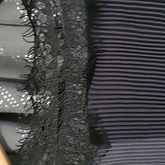 Torrid Tank - Picture 2 of 3